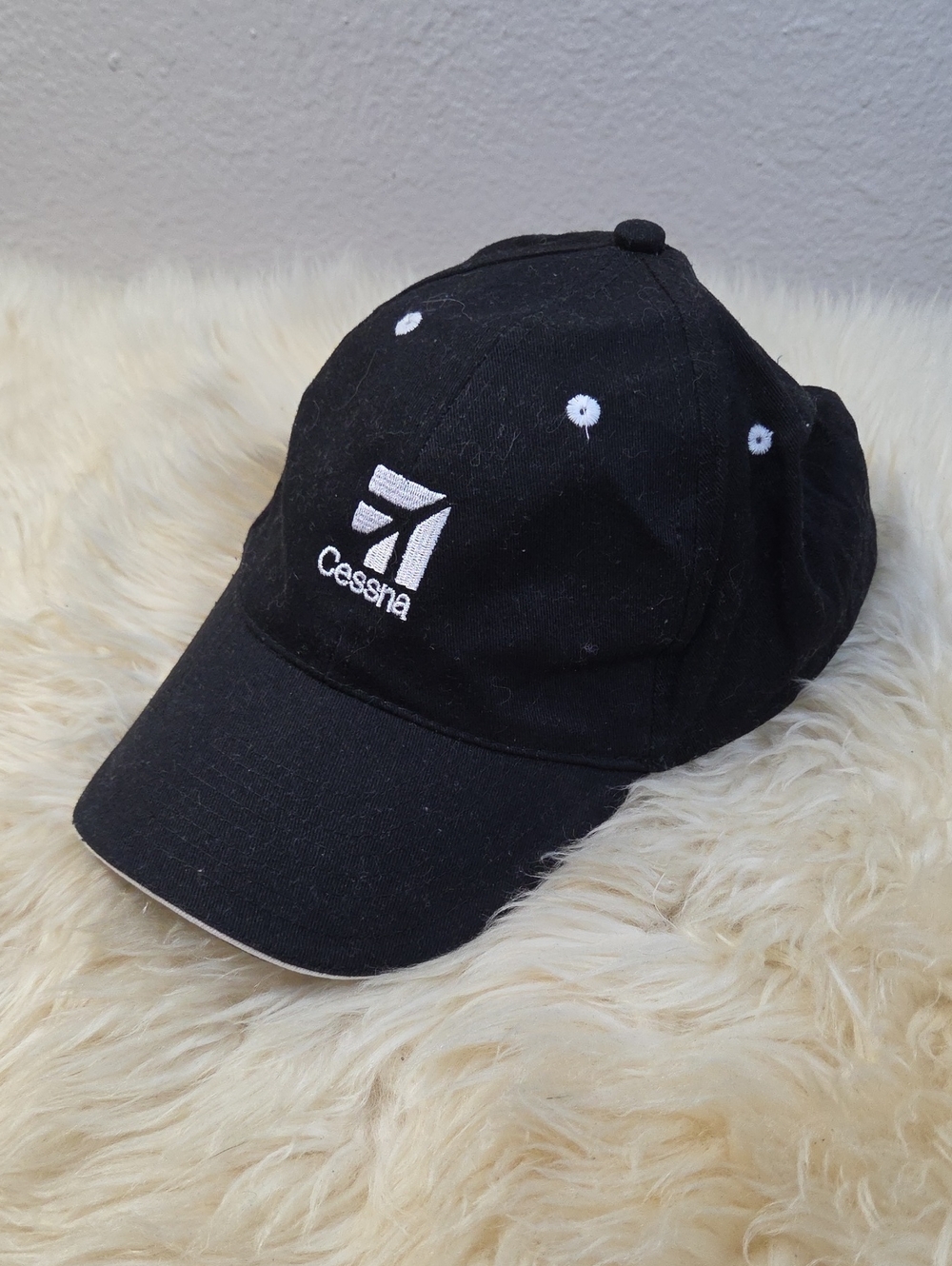 Vintage Cessna Aviation Hat Hit Wear Embroidered Logo Pilot Strapback Cap